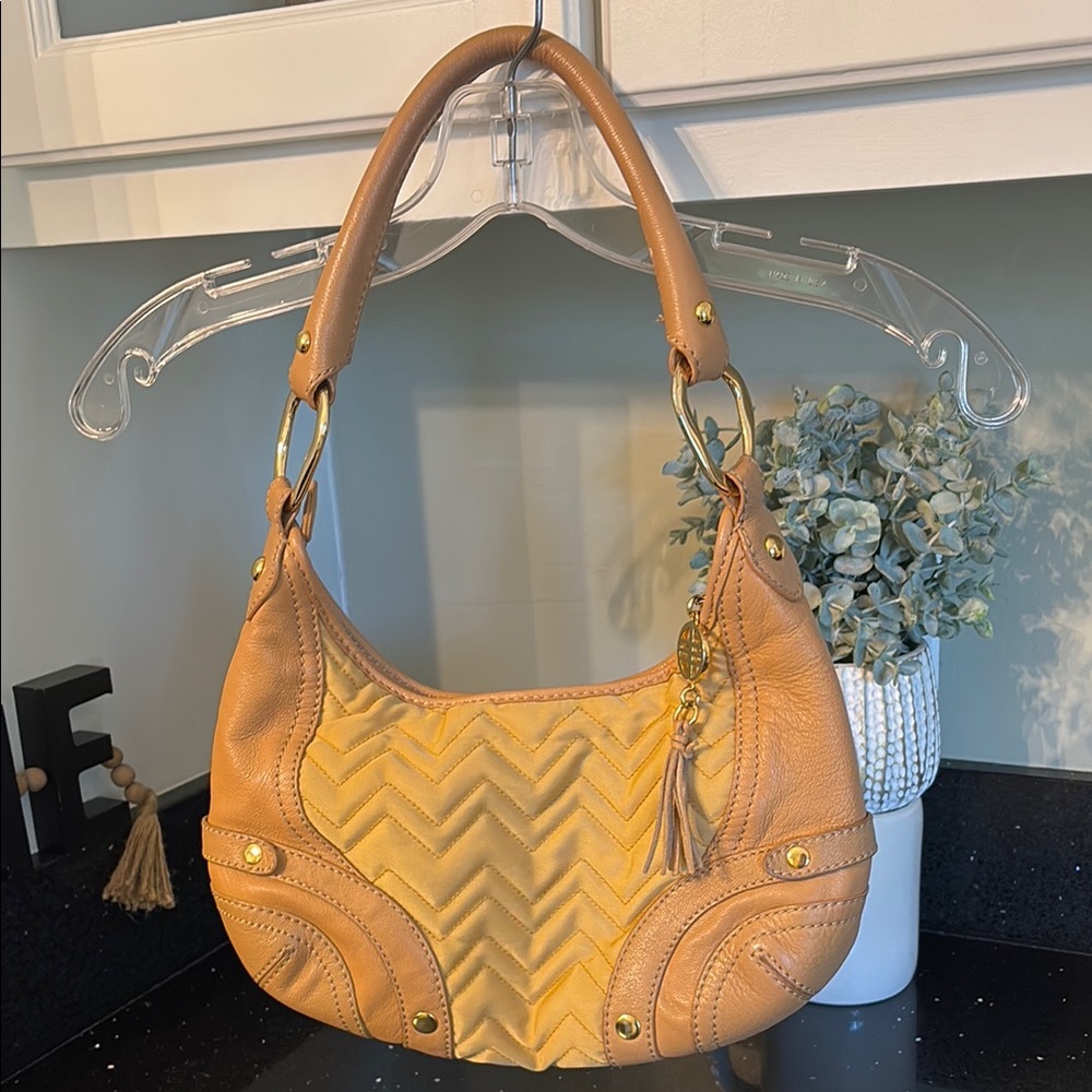 *Via Spiga Tan Leather & Nylon Chevron Curved Hobo Zip Shoulder Bag Single Strap